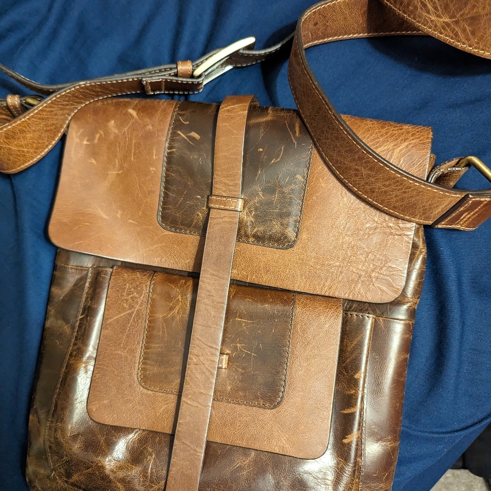 Leather purse